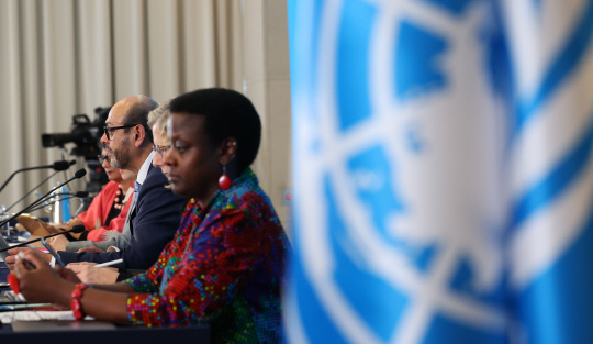 기자회견 갖는 발비디에소 의장 [연합뉴스]